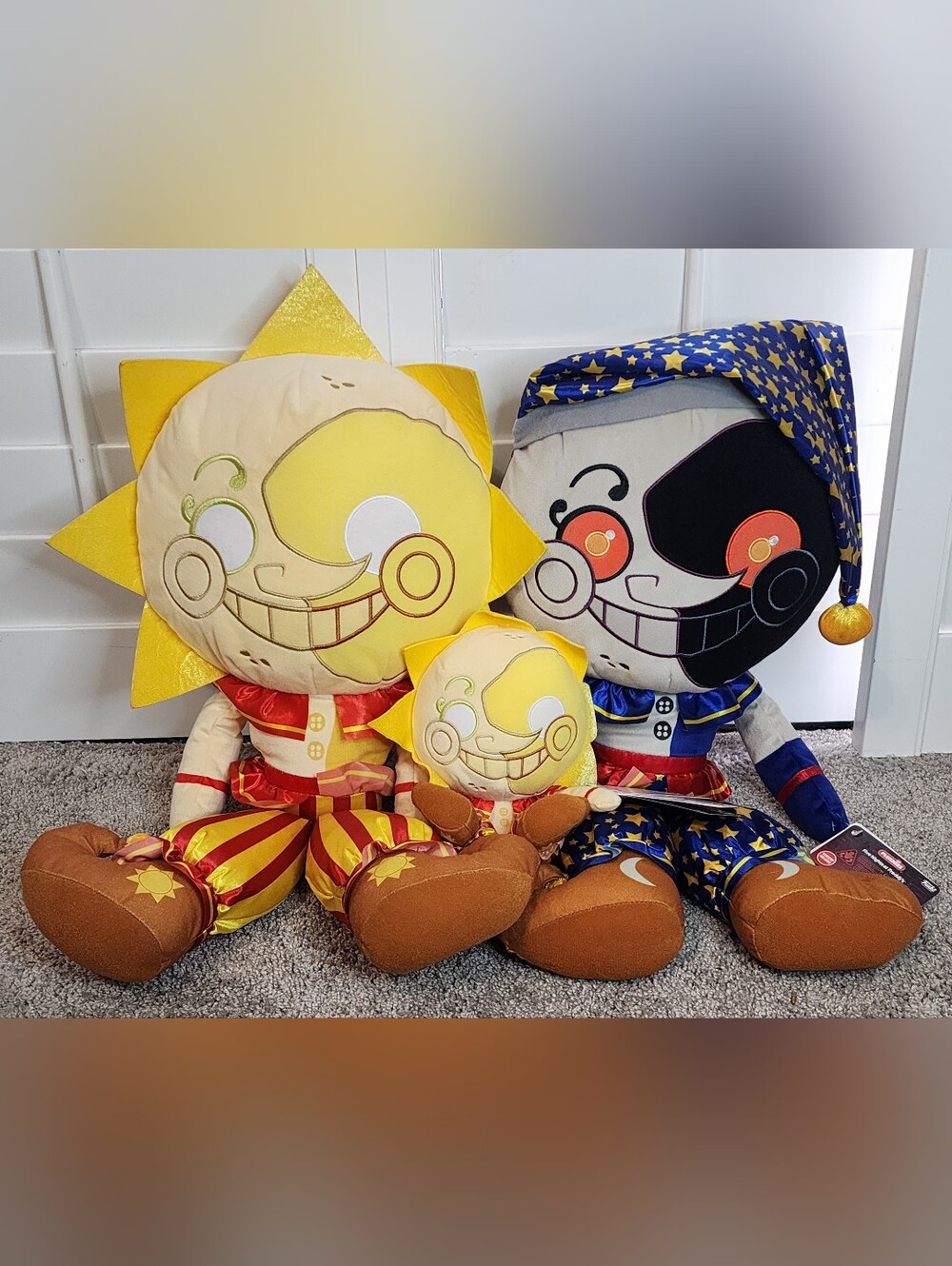 New With Tags Funko Five Nights At Freddy's Jumbo Plush & Mini Plush